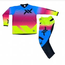 KIT CALCA CAMISA MATTOS RACING PRISMA 23 MULTICOLOR